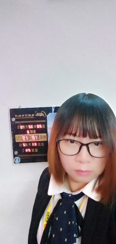 苹果的第一张照片--凭祥闪婚服务中心